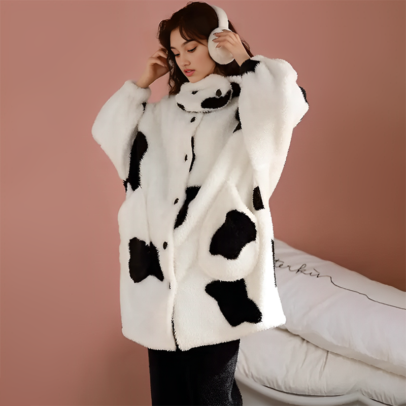 Pull Pilou Pilou vache femme main image 1